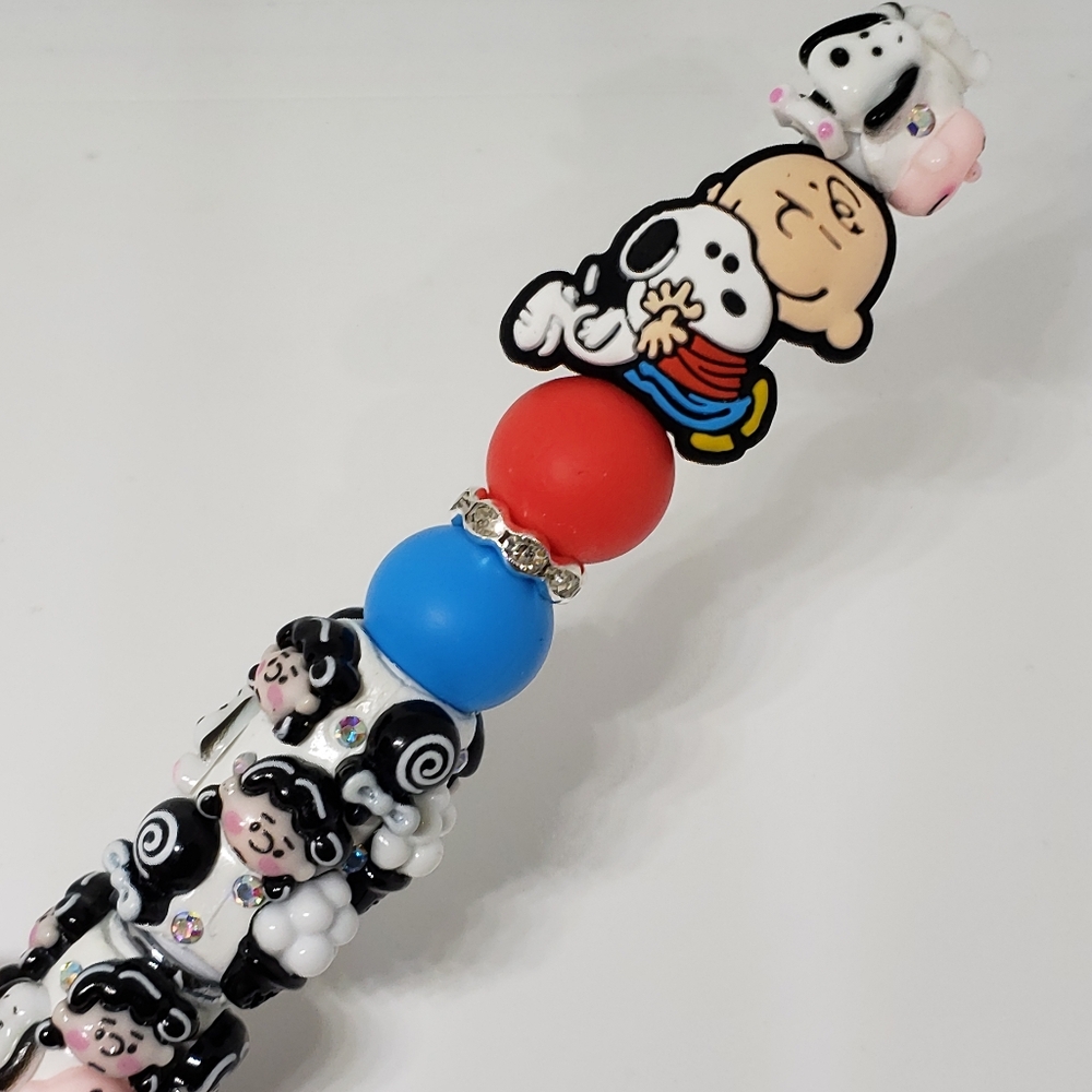 Handmade Rhinestone 3D Snoopy Charlie Brown Lucy Beaded Silicone Focal Bead Pen